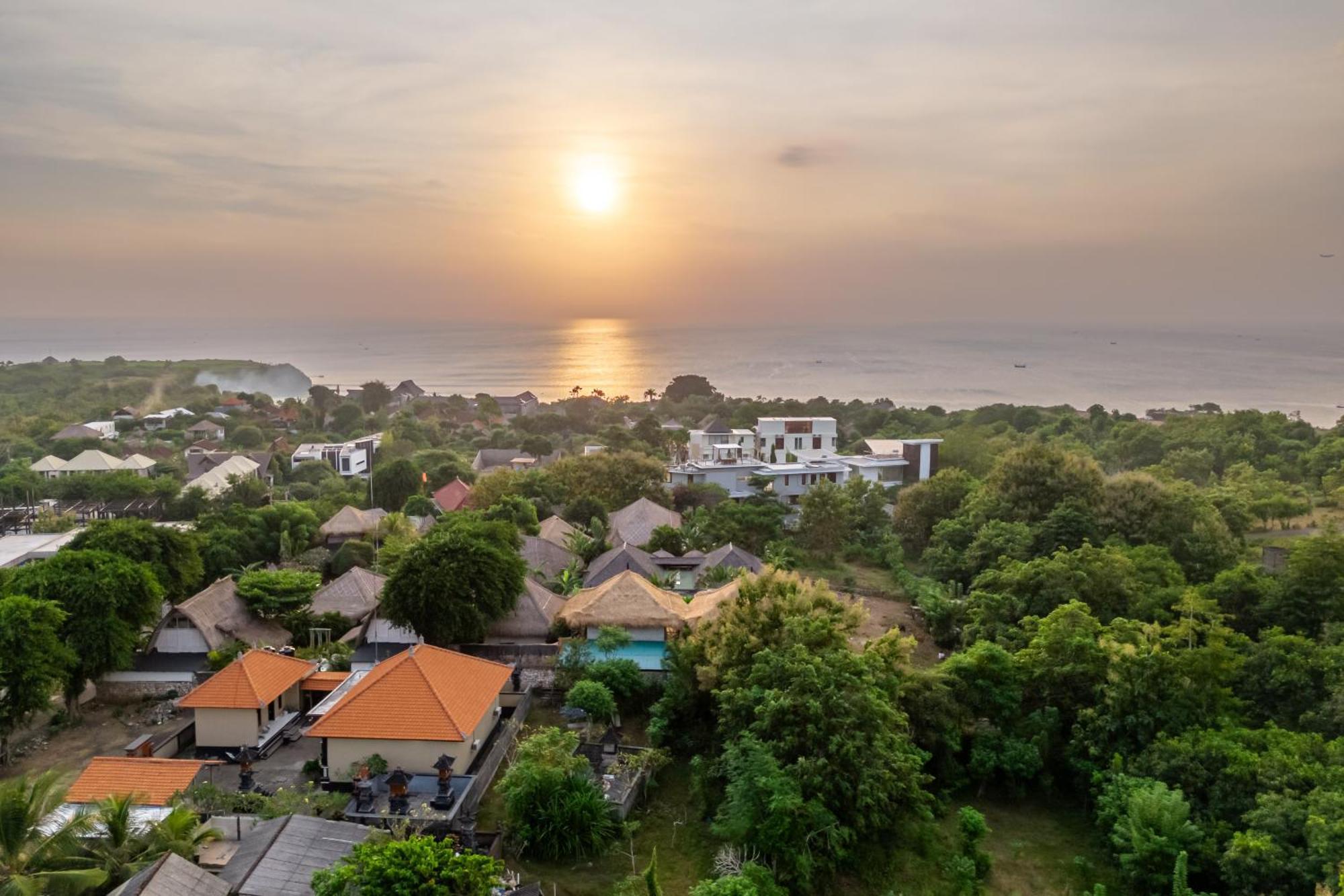 Balangan Beach Villa Idaman Bungalows Jimbaran Exterior foto